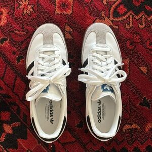 Adidas Samba